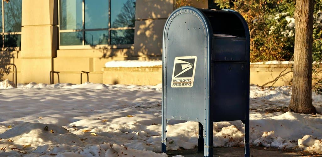 USPS mailbox where a creditor mails the Notice of Intent step in how to put a lien on a business